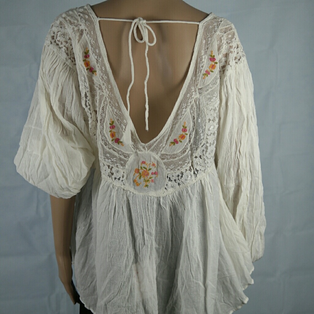 NWT Free People Medium Ivory floral Tunic $168 - Picture 4 of 7